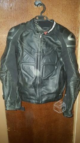 Chaqueta dainese avro c2