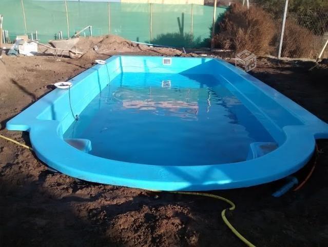 Piscinas de fibra de vidrio equipadas