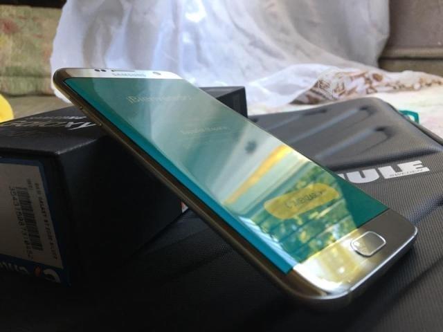 Samsung Galaxy S7 Edge Silver - 32GB - R-STORE