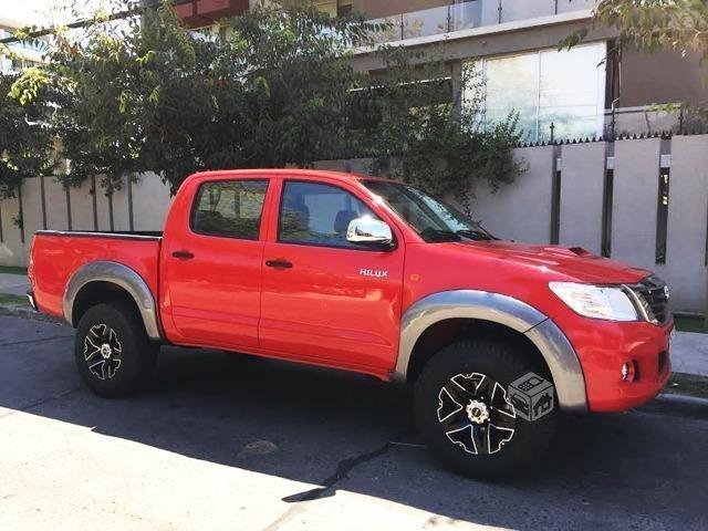 TOYOTA HILUX 2014 2.5 Diésel 4x4 50.000 kms