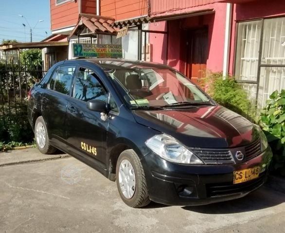 Colectivo Nissan Tiida 2011