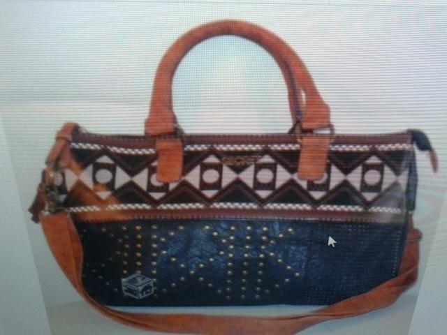 Cartera Secret, Nueva, Oferta