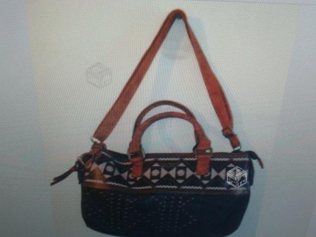 Cartera Secret, Nueva, Oferta