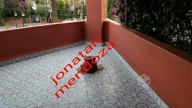 Maestro en construccion