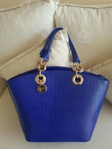 Cartera azul