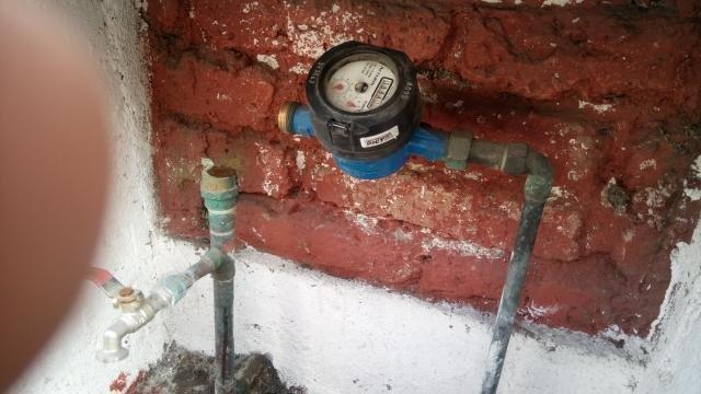 Tecnico en servicios basico(agua) corte/reposicion