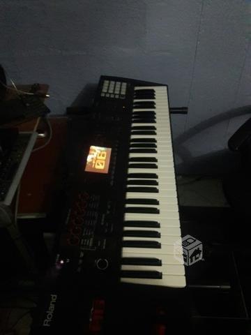 Permuto por 88 teclas(korg, roland,yamaha,kurzweil