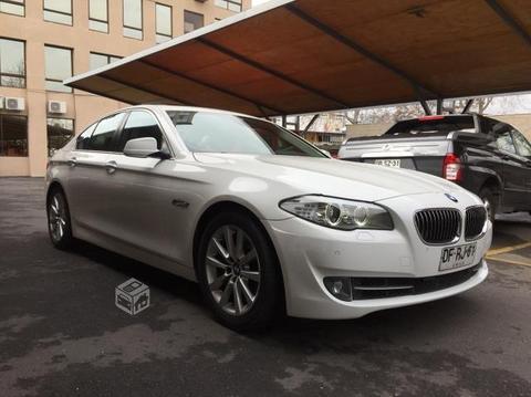 BMW 535 IA Full. Soft Close. Etc