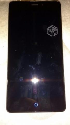 Own one plus como nuevo pantalla 5'5 apura