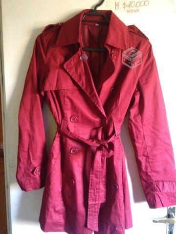 Abrigo rojo italiano