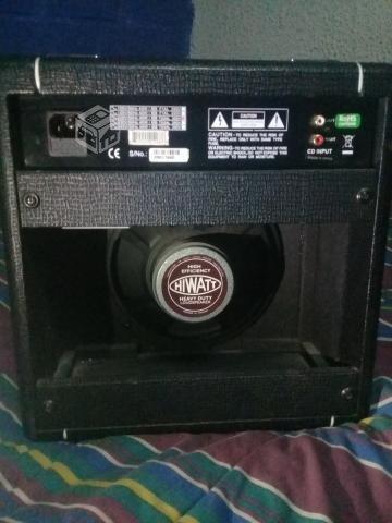 Amplificador de guitarra electrica hiwatt-15 watt