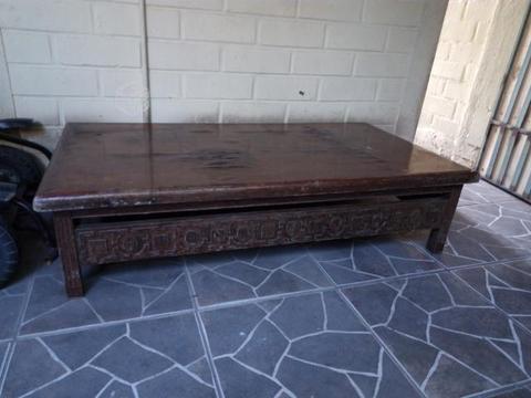 Mesa centro antigua