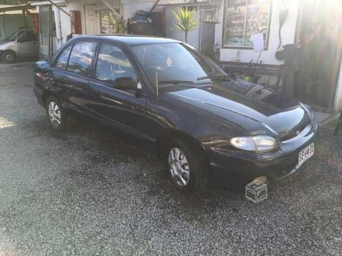 HYUNDAI ACCENT año 1998
