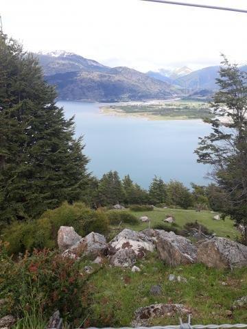 Terreno en Bahia Murta con orilla de lago