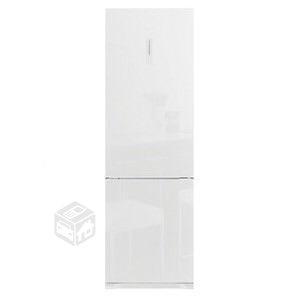 Elegante Refrigerador Daewoo Blanco