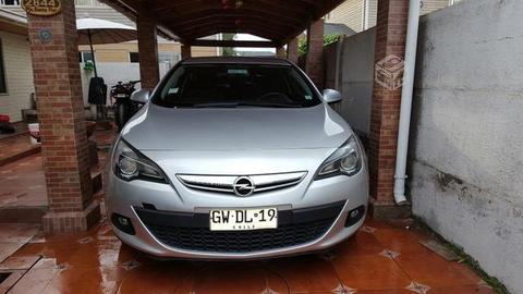 Opel astra gtc 2014 1.6 turbo