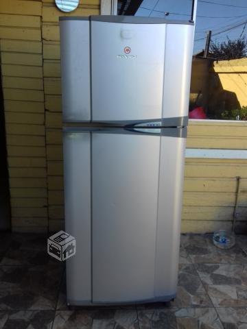 Refrigerador mademsa