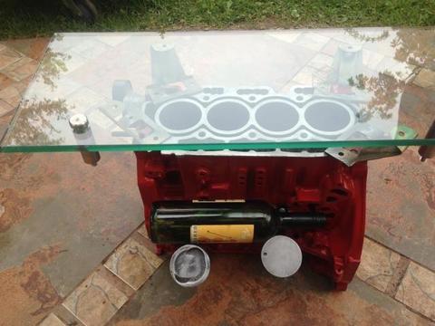 Mesa centro motor