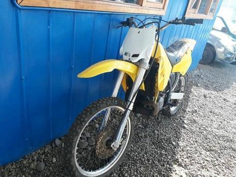 suzuki rmx 250 2t