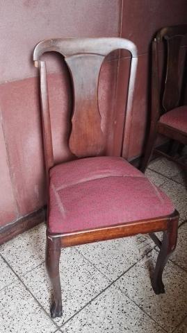 4 sillas Reina Ana Lingue