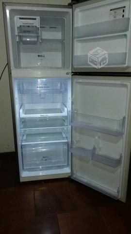 Refrigerador Samsung no Frost