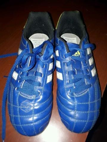 Zapatos de futbol adidas