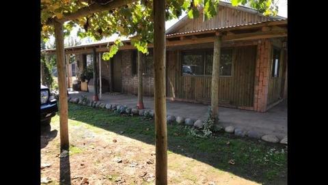 Casa con un terreno de 1,08 hectárea en Ñiquen