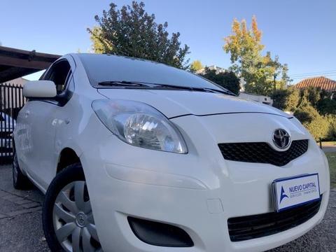 TOYOTA YARIS sport 1.3 mt nuevo 68 mil km2010