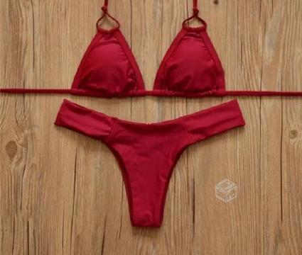 Bikini rojo, moda mujer