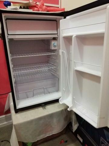 Frigobar/Refrigerador Electrolux Excelente Estado