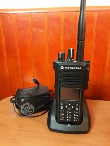 Radio motorola dgp8550 vhf como nueva 170.000