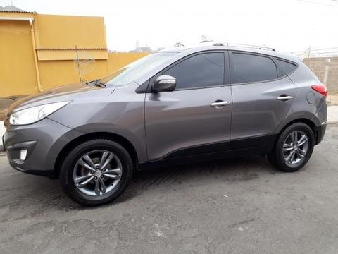 Hyundai New Tucson (recibo vehículo parte pago)