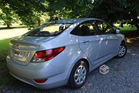 Hyundai Accent 2014, Auto Económico, Barato