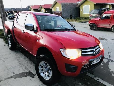 Recibo vehículo L200 katana 2012 4x4 liberada