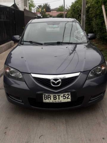Mazda 3- full-llantas -impeke mecánica -bonito