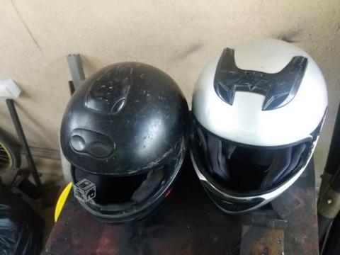 2 cascos de moto