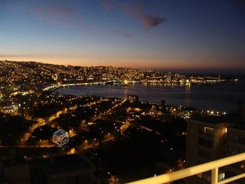 Dpto en Valparaíso con vista al mar