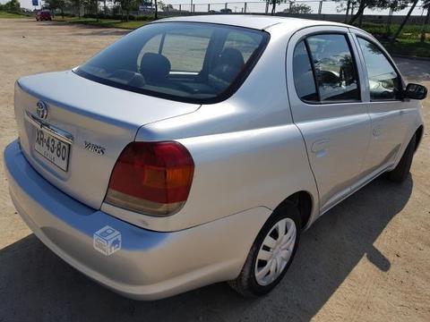 Toyota yaris automatico 2004 full full