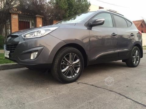 Hyundai tucson 2015