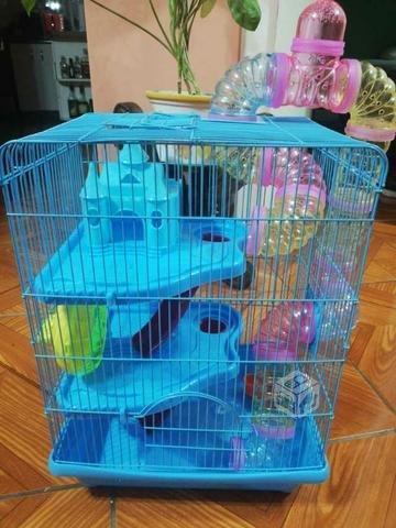 Casa para hamster 3 pisos (nueva)