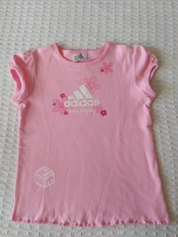Linda polera niña , original,talla 6 nueva