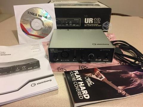 Interfaz de Audio USB Steinberg UR12 Semi-nueva