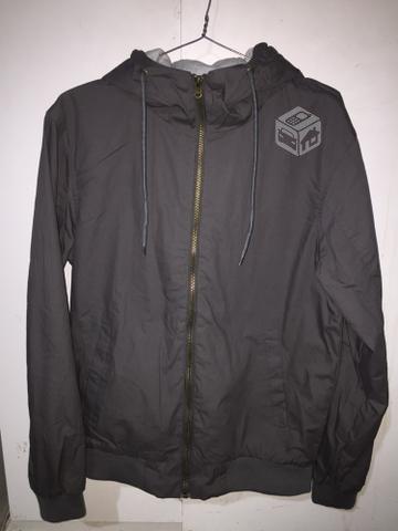 Chaqueta gris nueva