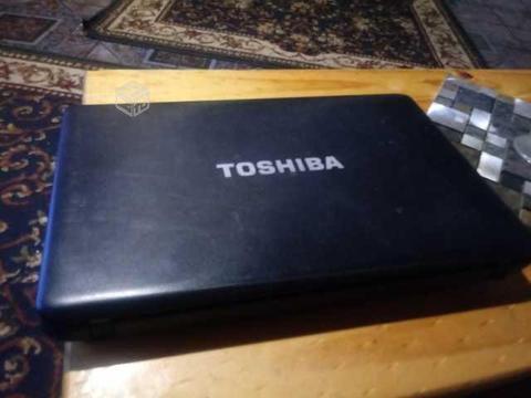 Computador toshiba en pto montt