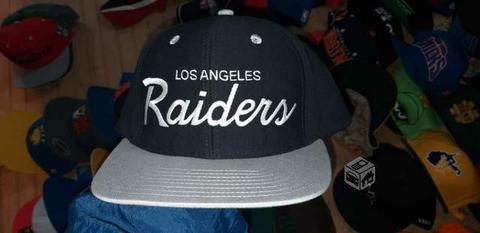 Snapback los angeles raiders