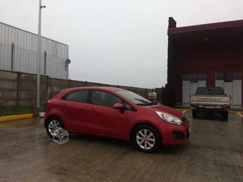 Kia Rio 5 Full 2012 AT Tip tronic 1.4 Puerto Montt