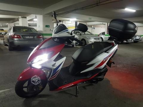 Honda Elite 2018 900.000